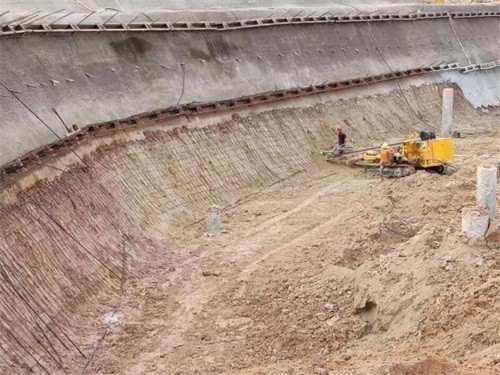 渭南基坑边坡加固